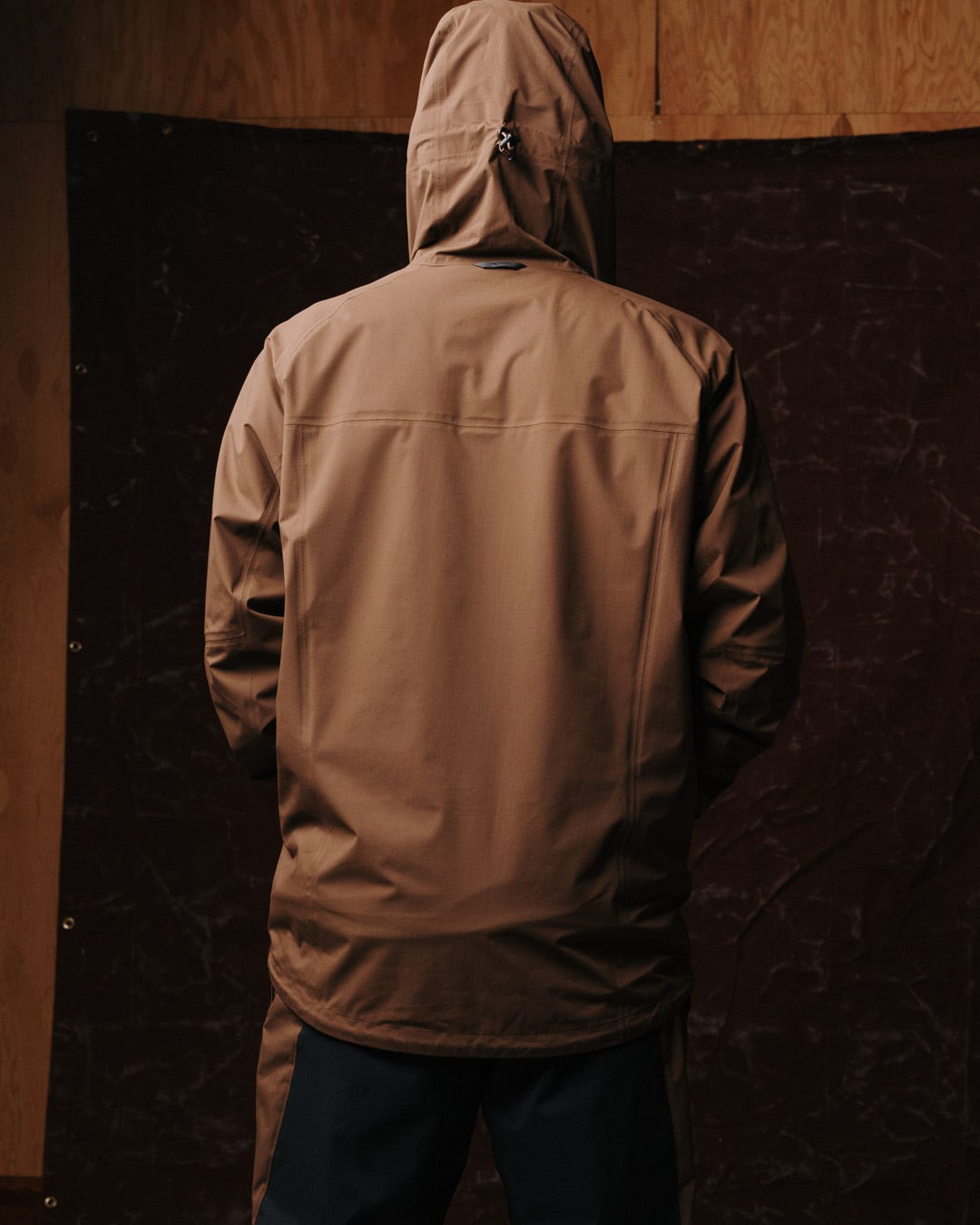 ザクロペインター　ウォームブラウン Smith + Rogue Men's SR3 Rain Shell Jacket